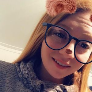 Meet your Posher, Kay